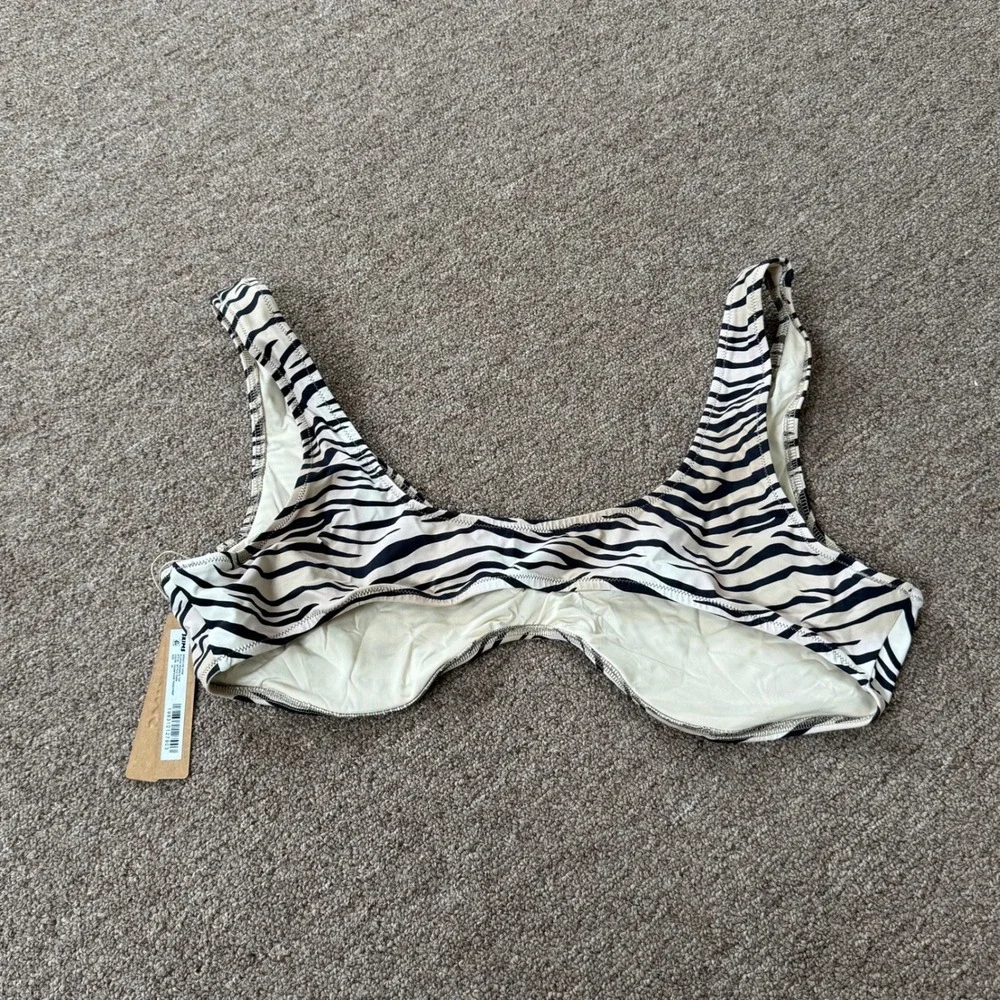 SKIMS Signature Swim Plunge Triangle Top Champagne Tiger Print 3X BTPLG7500W NWT